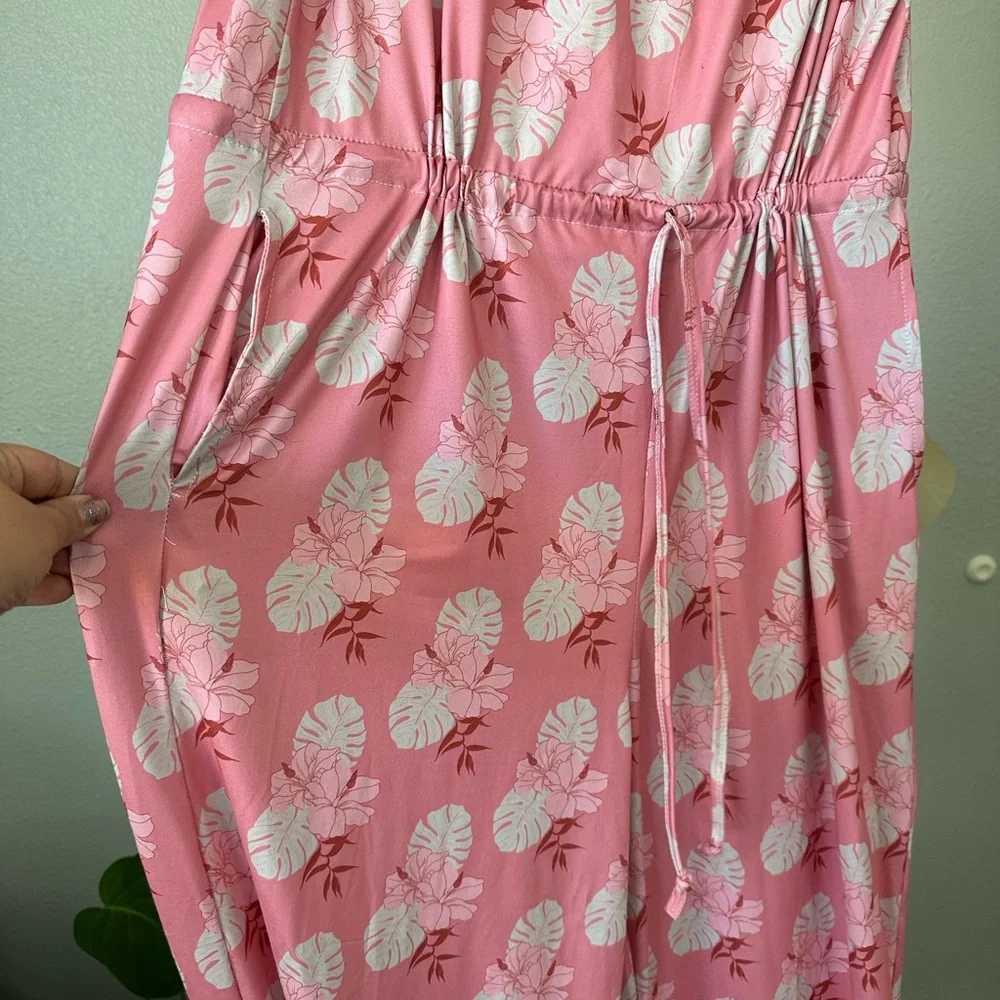 Hawaiian Print Jumpsuit - Picture 4 of 5